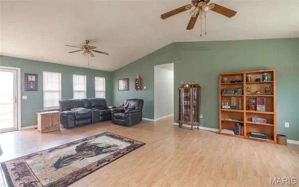 613 Joyner LN, Mountain View, MO 65548
