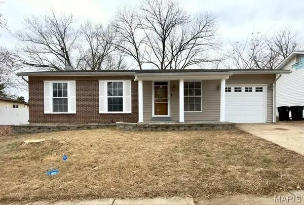 11623 Arroyo DR, Florissant, MO 63033