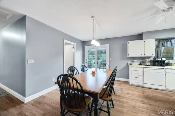 128 E 11th ST, Hermann, MO 65041
