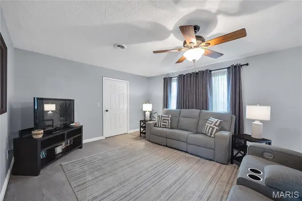 128 E 11th ST, Hermann, MO 65041