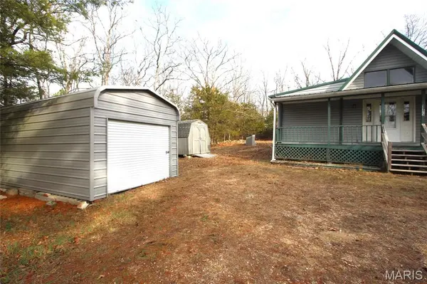 11473 Holiday Shores DR, Bismarck, MO 63624