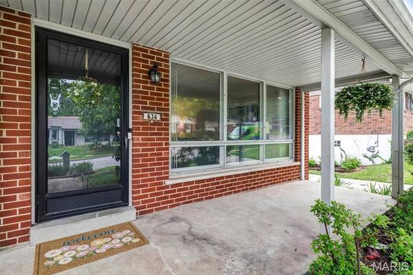 634 Rayburn AVE, St Louis, MO 63126
