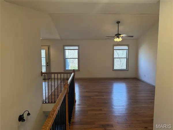 18 Wedgewood DR, Union, MO 63084