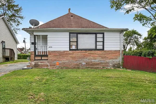 6534 Whitney AVE, St Louis, MO 63133