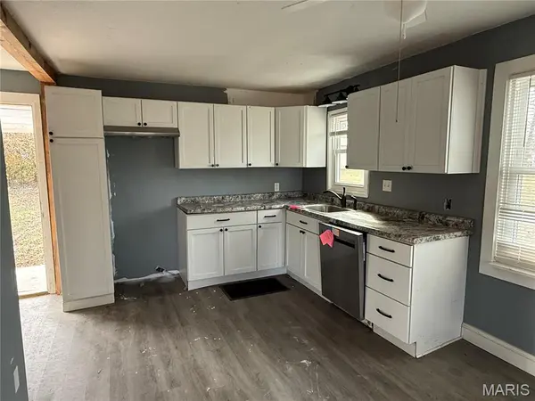 701 E Rolla RD, Salem, MO 65560