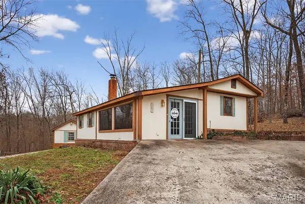 301 Little Dogwood Lake RD, Burfordville, MO 63739