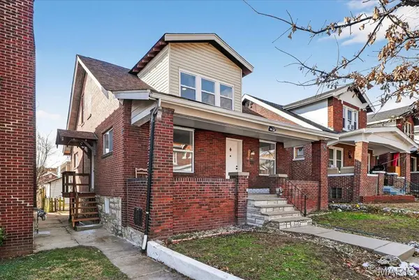 4250 Ellenwood AVE, St Louis, MO 63116