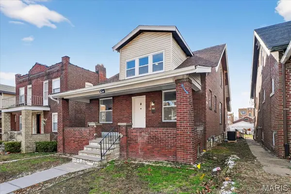 4250 Ellenwood AVE, St Louis, MO 63116