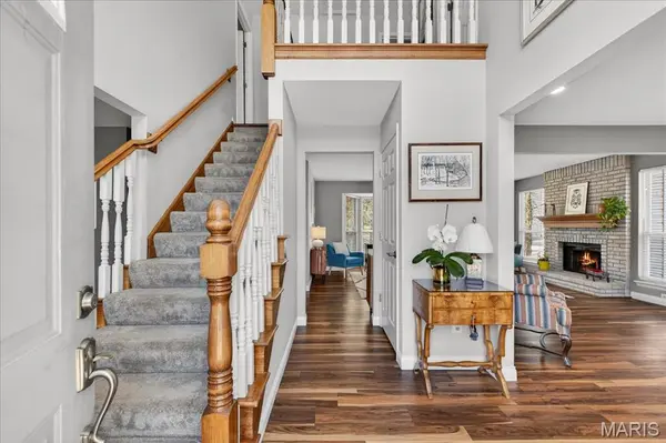 975 Arlington Glen DR, Fenton, MO 63026