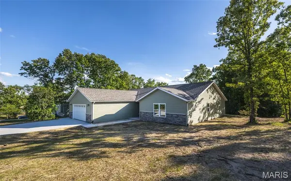 13258 Hillview LN, Dixon, MO 65459