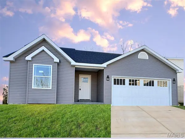 1724 Twelve Oaks PL, Pevely, MO 63070