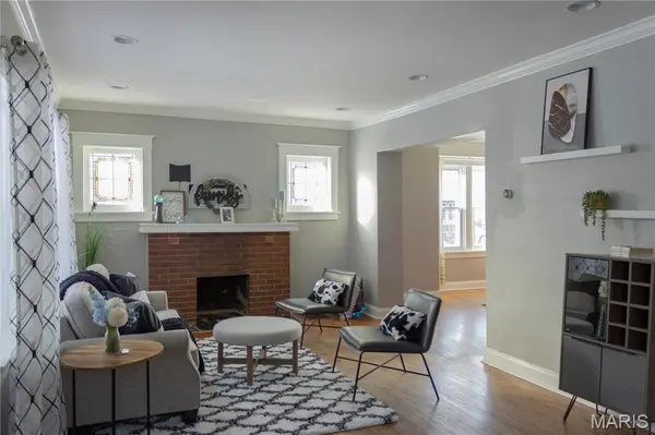 7051 Nashville AVE, St Louis, MO 63117