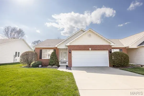 3245 Jared DR, Swansea, IL 62226