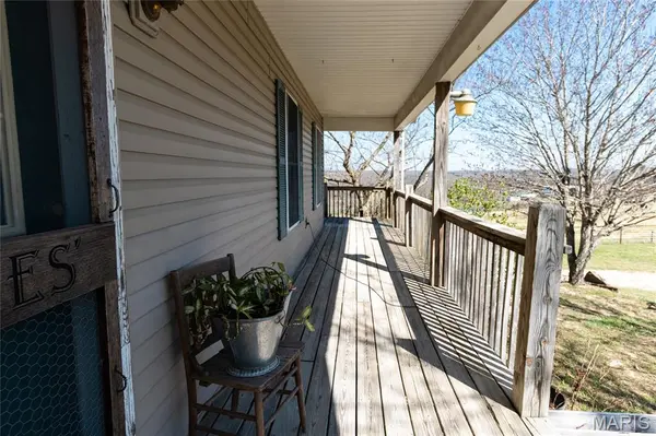 20305 Pigeon Creek RD, Licking, MO 65542