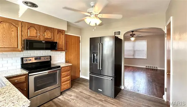 4719 Jamieson AVE #4, St Louis, MO 63109