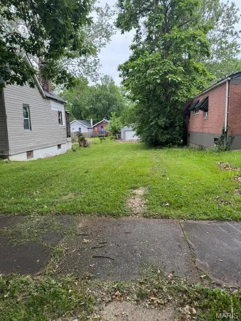 6922 Plymouth AVE, University City, MO 63130