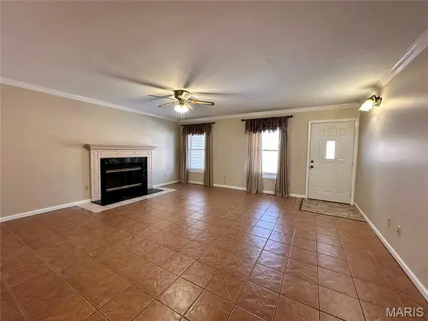 1506 Whitney LN, Rolla, MO 65401