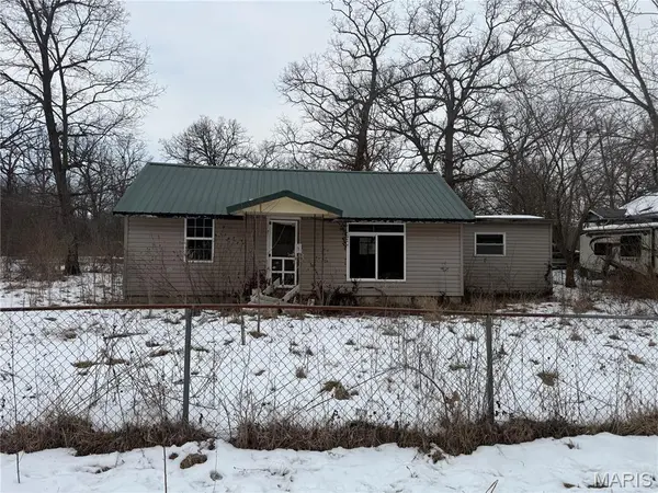557 Gallatin DR, Bismarck, MO 63624