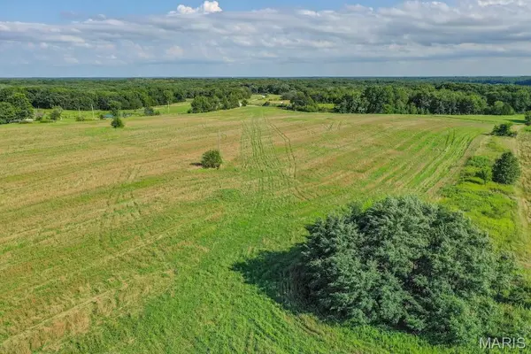 000 County Road 343, Paris, MO 65275
