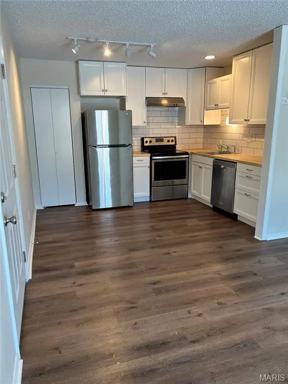 505 N Monroe ST #8, Pacific, MO 63069