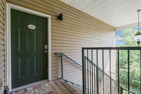 885 Forest AVE #303, Valley Park, MO 63088