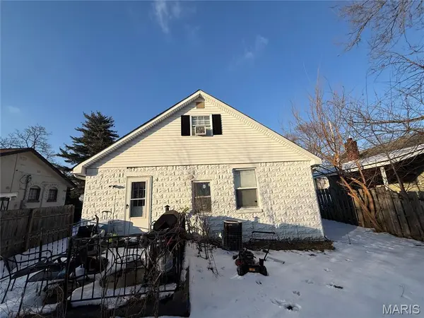 3528 Summit AVE, Mehlville, MO 63129
