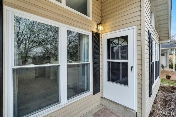 312 Ballwin AVE, Ballwin, MO 63021