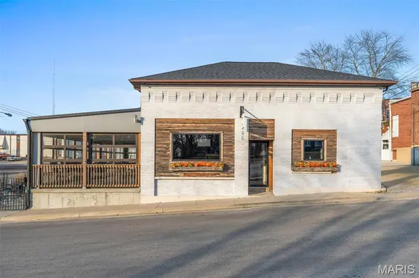 545 Hibbard ST, St Clair, MO 63077
