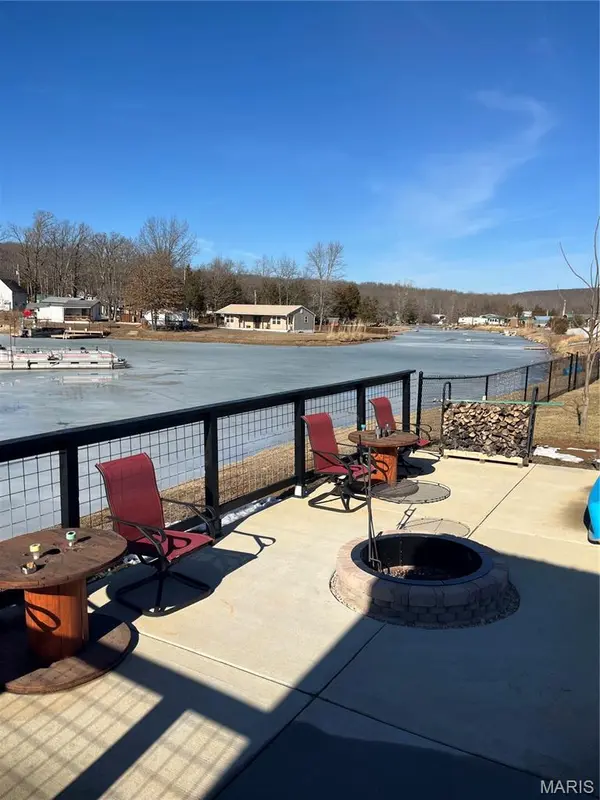 217 Venezia DR, Ironton, MO 63650