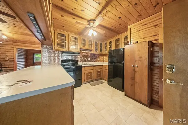 845 County Road 2470, Salem, MO 65560