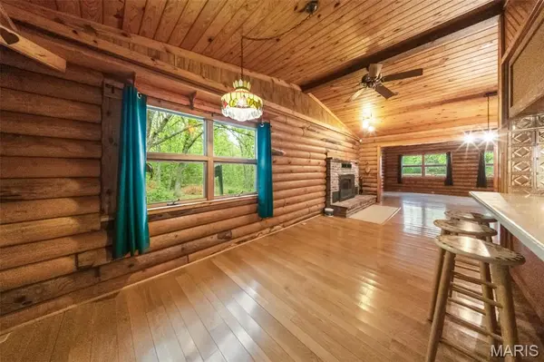 845 County Road 2470, Salem, MO 65560