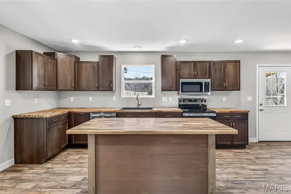 19463 State Highway AA, Potosi, MO 63664
