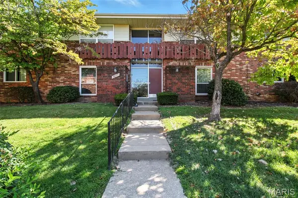 4229 Carrollton DR #A, Bridgeton, MO 63044