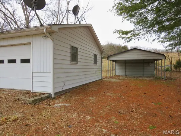 75 Huesgen LN, Bonnots Mill, MO 65016