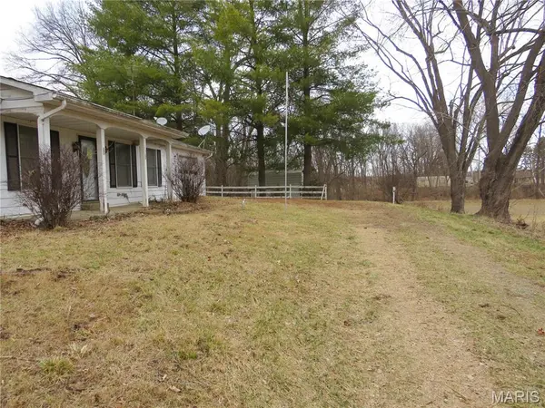 75 Huesgen LN, Bonnots Mill, MO 65016