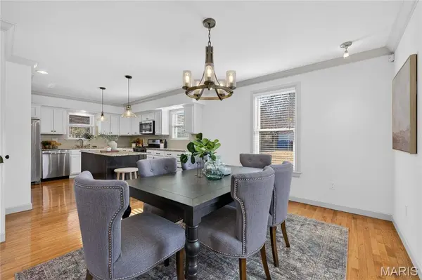 1330 Drayton AVE, Webster Groves, MO 63119
