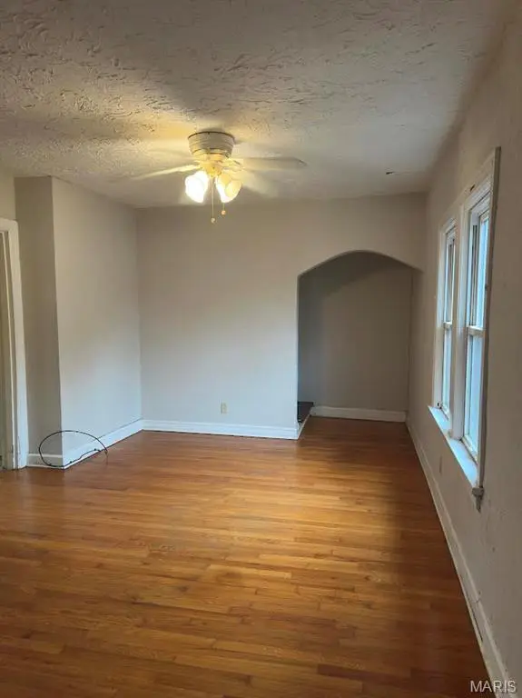 7410 Liberty AVE, University City, MO 63130