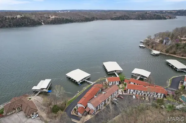 365 Osage Heritage CIR #2C, Linn Creek, MO 65052