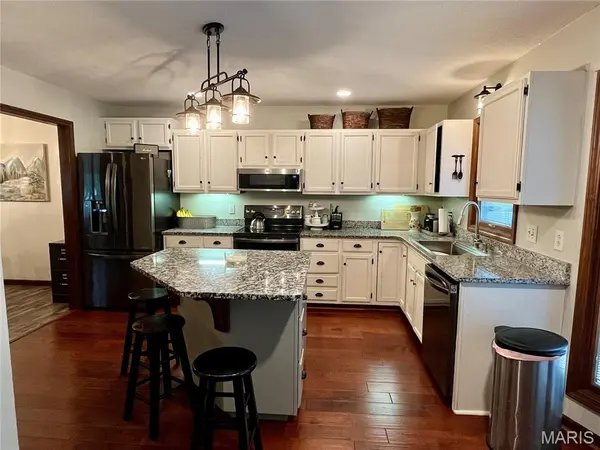 2204 Crestline DR, Kirksville, MO 63501