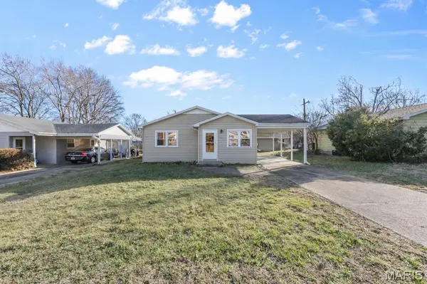 1927 College ST,  Cape Girardeau,  MO 63703