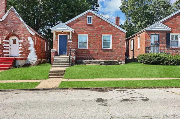 5920 Dressell AVE, St Louis, MO 63120