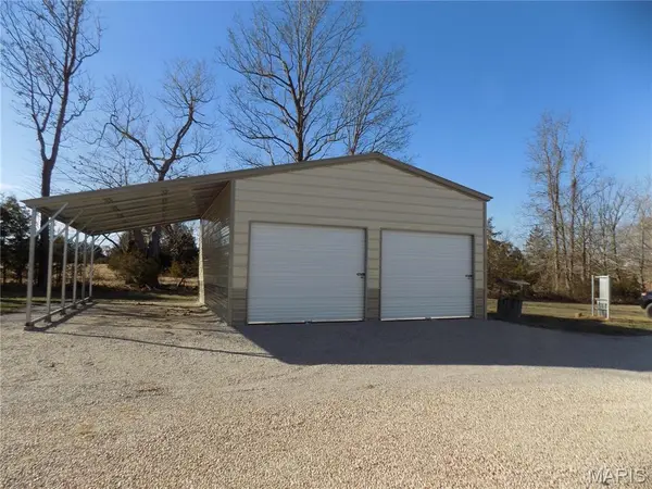 560 County Road #22, Caledonia, MO 63631