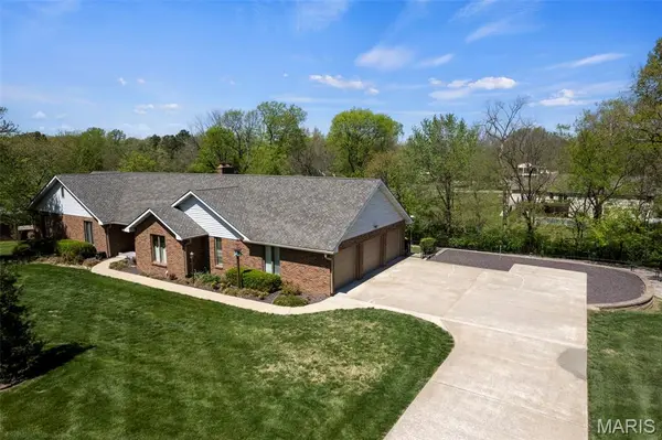 283 S Lake DR, Cape Girardeau, MO 63701