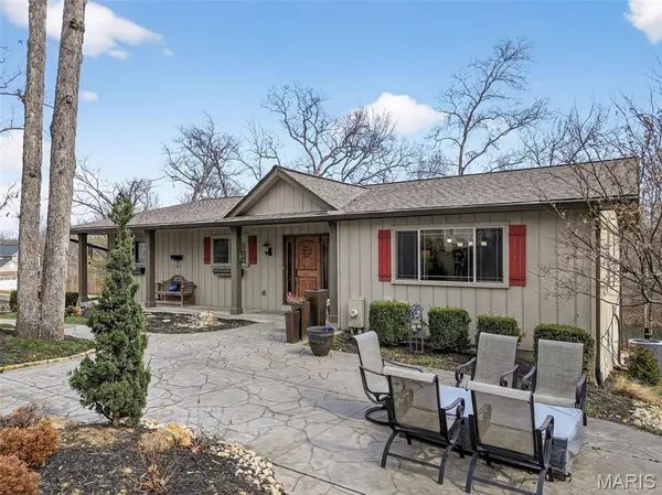12 Prairie Lake CT, Wentzville, MO 63385