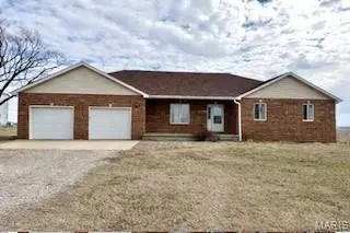 16328 Stolletown RD, Carlyle, IL 62231