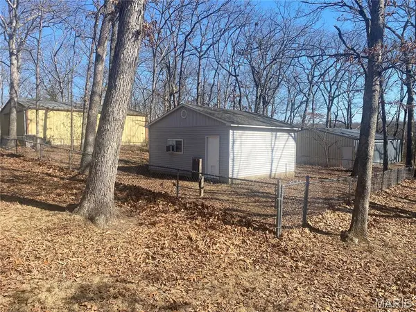 10306 Forest Trails DR, Foristell, MO 63348