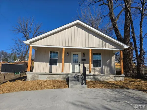 312 England AVE,  Crystal City,  MO 63019