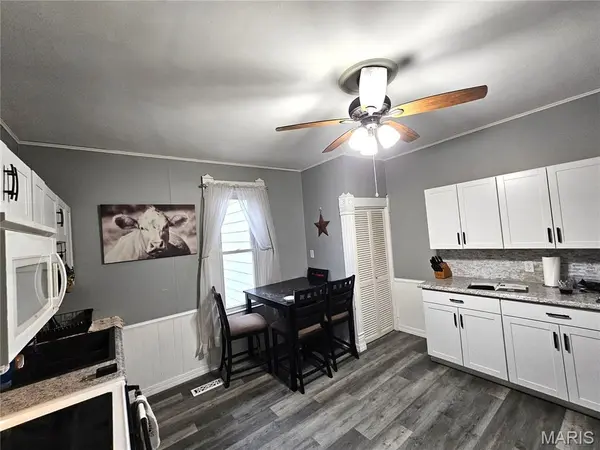 123 Bluff ST, Frankford, MO 63441