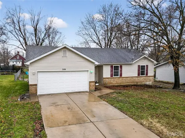 309 Roosevelt AVE, Warrenton, MO 63383