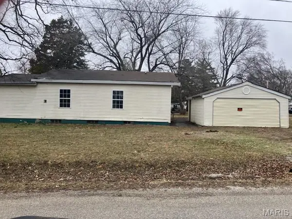 407 S Illinois ST, Benld, IL 62009